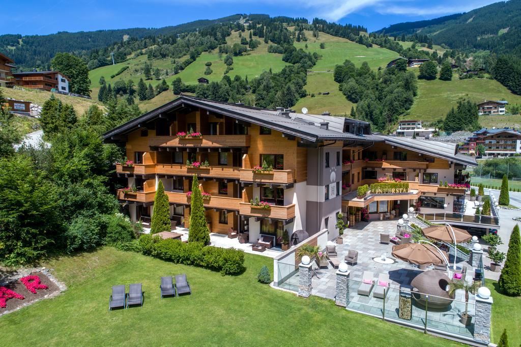 Hotel Interstar Saalbach-Hinterglemm Zewnętrze zdjęcie