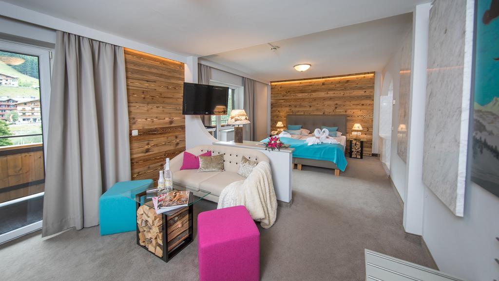 Hotel Interstar Saalbach-Hinterglemm Zewnętrze zdjęcie