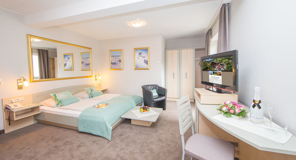 Hotel Interstar Saalbach-Hinterglemm Zewnętrze zdjęcie