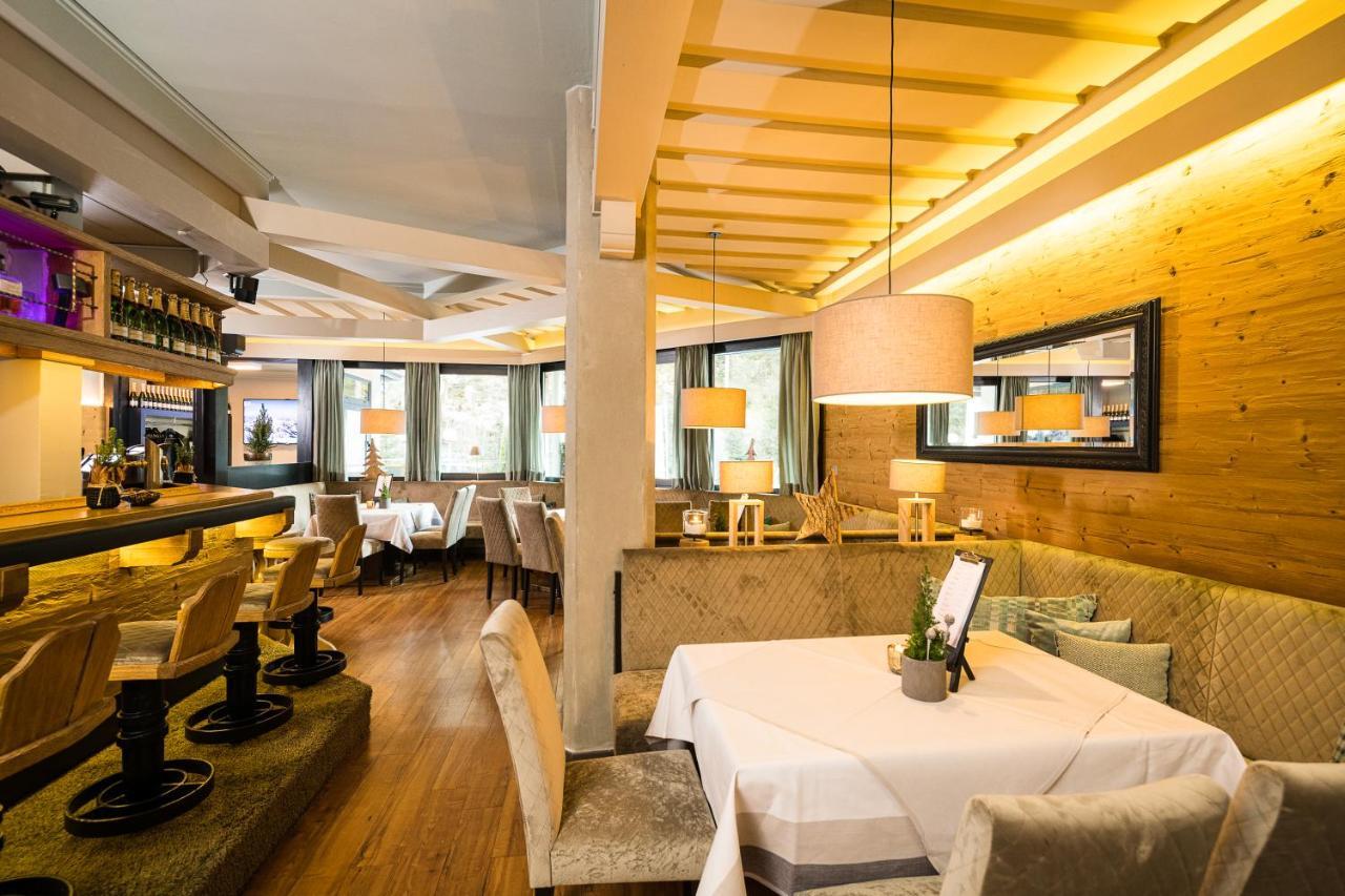 Hotel Interstar Saalbach-Hinterglemm Zewnętrze zdjęcie